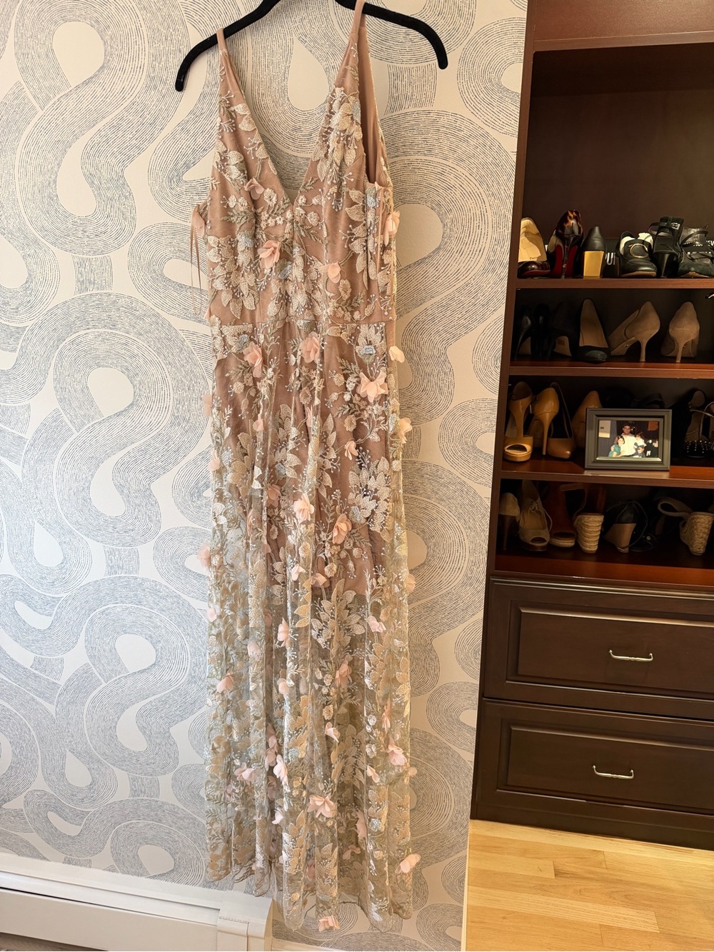 Dress the Population floral long dress - worn once!